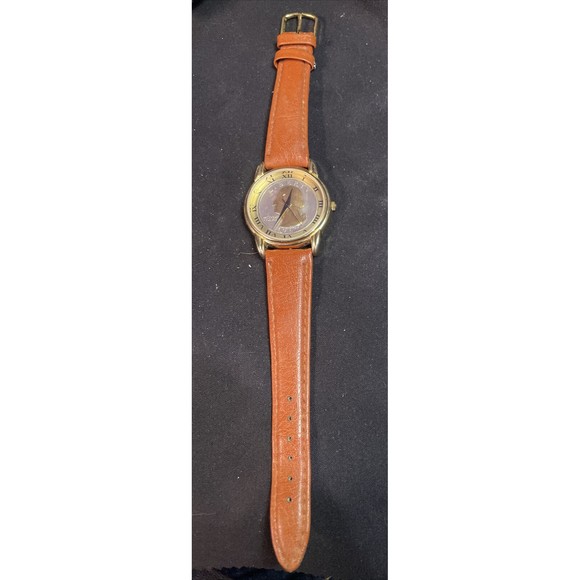 Claremont #26-185 U.S. 1967 Quarter Gold Lay Wrist Watch. Vintage Coin Watch - Picture 1 of 4